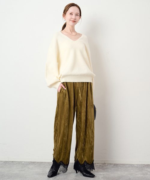 SLOBE IENA(スローブイエナ)の「ベロアヘムレースパンツ(その他パンツ・レディース・カーキ/ネイビー・36/38)」の4枚目の写真