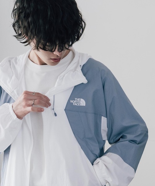 THE NORTH FACE(ザノースフェイス)の「THE NORTH FACE ザ・ノースフェイス M'S 1994 MOUNTAIN JACKET ワンポイントロゴナイロンダブルジップマウンテンパーカー(マウンテンパーカー・メンズ・グレー/ブラック・XL/L/M/XXL)」の9枚目の写真