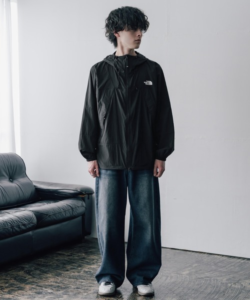 THE NORTH FACE(ザノースフェイス)の「THE NORTH FACE ザ・ノースフェイス M'S 1994 MOUNTAIN JACKET ワンポイントロゴナイロンダブルジップマウンテンパーカー(マウンテンパーカー・メンズ・グレー/ブラック・XL/L/M/XXL)」の5枚目の写真