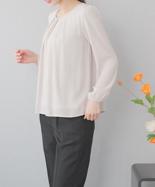 festinalente（フェスティナレンテ）の「ジョーゼット フロントタック 長袖ブラウス（シャツ/ブラウス・レディース・ホワイト/サックスブルー/ベージュ/ブラック・LL/S/L/M/3L）」の17枚目の写真