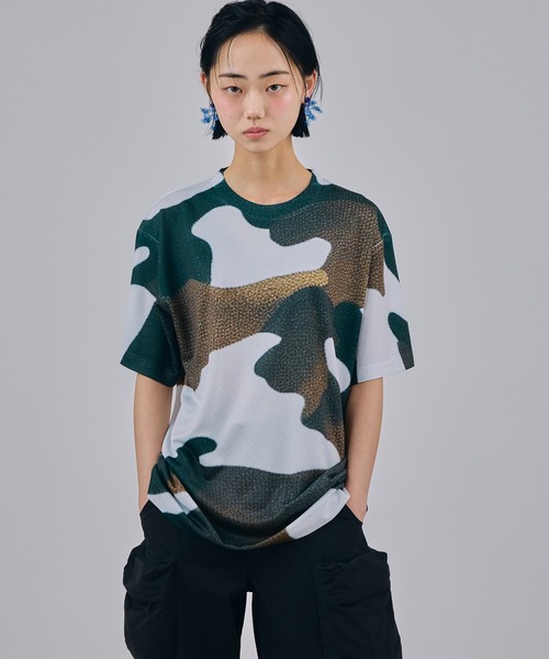 NON TOKYO(ノントーキョー)の「DIRECT PRINT T-SHIRT(Tシャツ/カットソー・レディース・カモフラージュ/マルチ/ブルー系・2/1)」の3枚目の写真