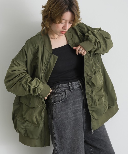 le colis(ルコリ)の「ツイル×タフタ パッカリング切替 MA-1(MA-1・レディース・ベージュ/ブラック/カーキ・FREE)」の17枚目の写真