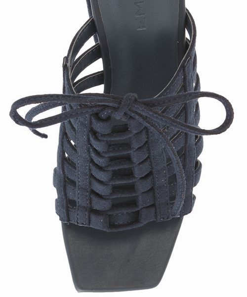 EMODA（エモダ）の「CHUNKY HEEL LACE シューズ（サンダル・レディース・ブラック/ベージュ/ネイビー・SMALL/LARGE/MEDIUM）」の6枚目の写真