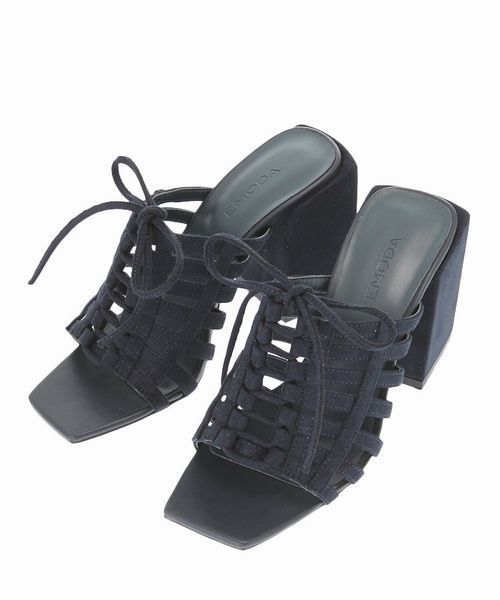 EMODA（エモダ）の「CHUNKY HEEL LACE シューズ（サンダル・レディース・ブラック/ベージュ/ネイビー・SMALL/LARGE/MEDIUM）」の7枚目の写真