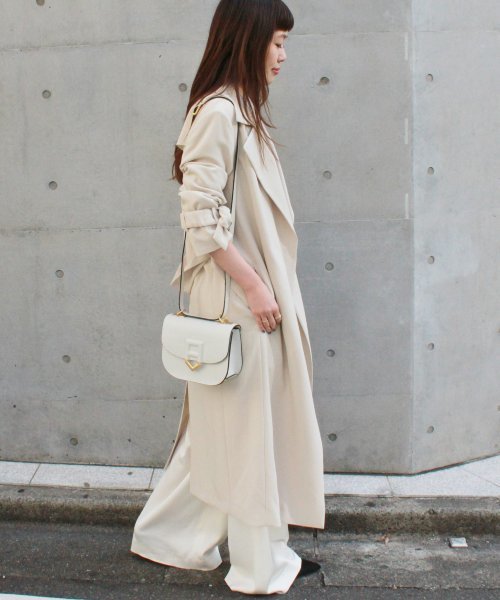 FIGARO Paris（フィガロパリ）の「FLYNNダブルストラップ ショルダーBAG◆（ショルダーバッグ・レディース・アイボリー/カーキ・FREE）」の11枚目の写真