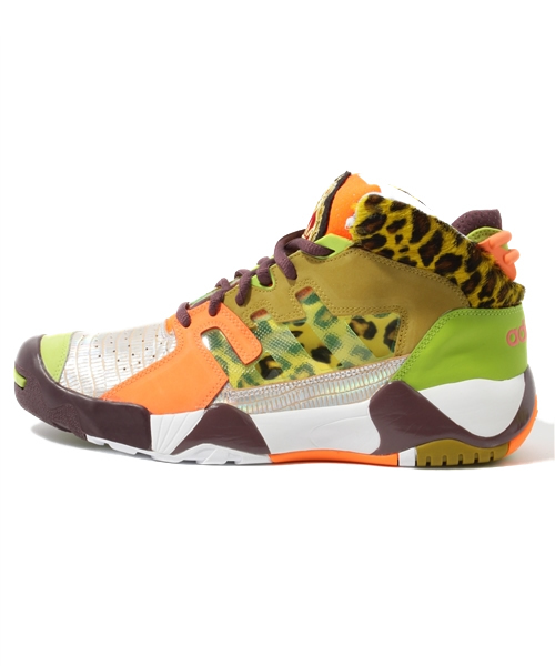 adidas Originals（アディダスオリジナルス）の「adidas Originals by