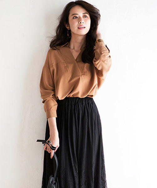 GeeRA（ジーラ）の「洗える衿抜きシャツチュニック（シャツ/ブラウス・レディース・キャメル/オフホワイト/ネイビー/ストライプ・MEDIUM/LARGE/X-LARGE/SMALL）」の3枚目の写真