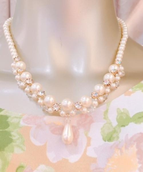 Cupid Heart(キューピッドハート)の「【Cupid Heart】結婚式アクセサリー 涙パール×ビジューネックレス(ネックレス・レディース・ベージュ・MEDIUM)」の7枚目の写真