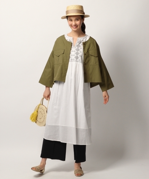 GLOBAL WORK（グローバルワーク）の「キーネックシシュウワンピース/785753（ワンピース・レディース・ホワイト/ブラック/ベージュ/ブルー・FREE）」の5枚目の写真