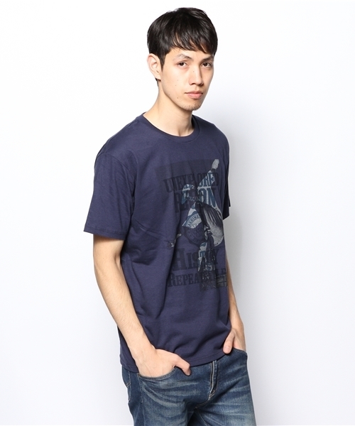 WEGO(ウィゴー)の「WEGO/スポーツフォトカレッジTee(S)(Tシャツ/カットソー・メンズ・ブラック/ホワイト/レッド/ブルー/杢グレー・LARGE/MEDIUM)」の5枚目の写真