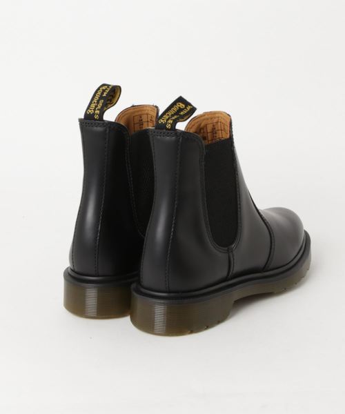 Dr. Martens（ドクターマーチン）の「【Dr.Martens】CHELSEA BOOT（その他シューズ・レディース・ブラック・6/5）」の2枚目の写真