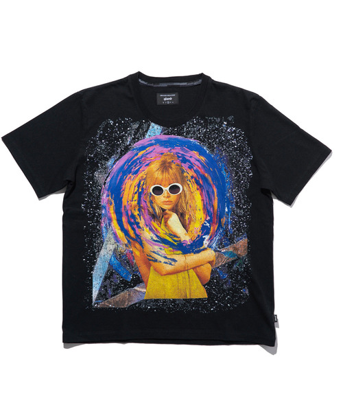 glamb(グラム)の「【glamb】グルービーガールTシャツ(Tシャツ/カットソー・メンズ・ホワイト/ブラック・0/1/2/3/4)」の5枚目の写真