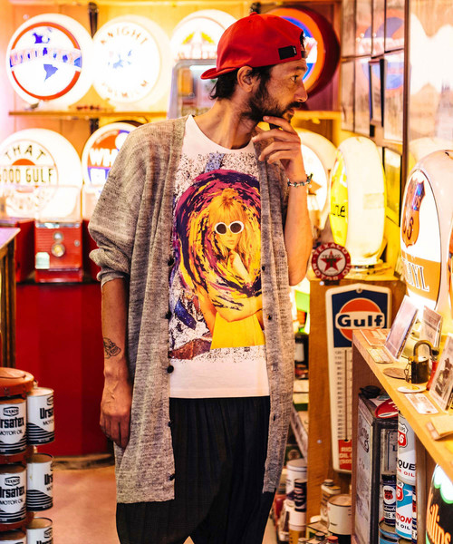 glamb(グラム)の「【glamb】グルービーガールTシャツ(Tシャツ/カットソー・メンズ・ホワイト/ブラック・0/1/2/3/4)」の10枚目の写真