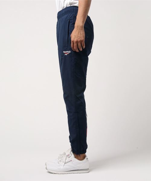 Reebok（リーボック）の「ロスト＆ファウンド ベクター トラックパンツ LF VECTOR TRACK PANT BK5103（その他パンツ・メンズ・ネイビー・MEDIUM/LARGE/SMALL）」の2枚目の写真