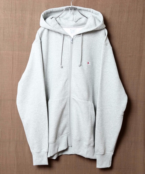 Champion（チャンピオン）の「【CHAMPION/チャンピオン】裏起毛フルジップパーカー　Ｃ３－Ｑ１０６　ワンポイント　刺繍　ユニセックス（パーカー・メンズ・杢グレー/ブラック/ダークグリーン/ネイビー/オフホワイト/ブラウン/ホワイト・SMALL/MEDIUM/LARGE/X-LARGE/XX-LARGE）」の8枚目の写真