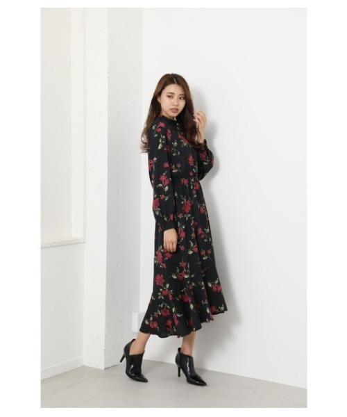 セール ヴィンテージリリーフラワープリントワンピース ワンピース Rienda リエンダ のファッション通販 Zozotown
