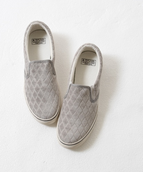 coen（コーエン）の「キルティングスリッポン（スニーカー・レディース・グレー/ネイビー/ブラック/ナチュラル/ライトグレー・SMALL/MEDIUM/LARGE）」の3枚目の写真
