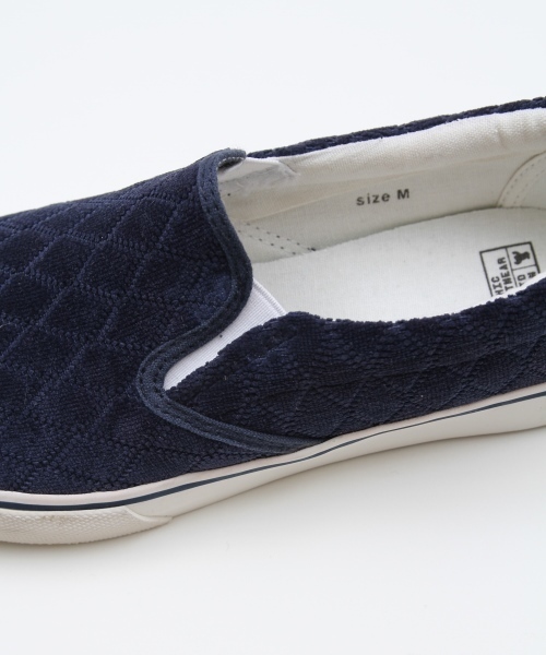 coen（コーエン）の「キルティングスリッポン（スニーカー・レディース・グレー/ネイビー/ブラック/ナチュラル/ライトグレー・SMALL/MEDIUM/LARGE）」の11枚目の写真