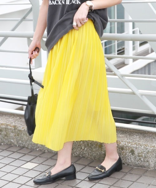 coca（coca）（コカ）の「＼＼新色登場／／つや感サテンプリーツスカート（スカート・レディース・ホワイト/ライトブルー/ブラック/イエロー/チャコールグレー/ピンク系その他/ブラウン/ベージュ/ラベンダー/カーキ・ONE SIZE）」の10枚目の写真