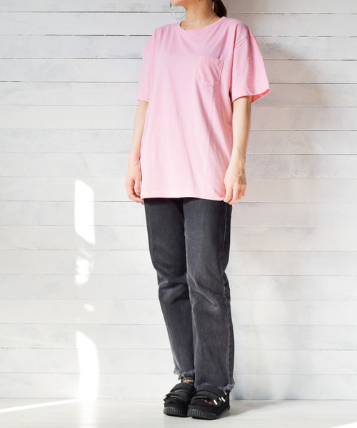 INNOCENT(イノセント)の「無地半袖ポケット付きクルーネックTシャツ(Tシャツ/カットソー・レディース・イエロー系その他/ピンク系その他/カーキ/グレー/ブラック/ホワイト/ピンク/ネイビー・X-LARGE/MEDIUM/LARGE)」の13枚目の写真