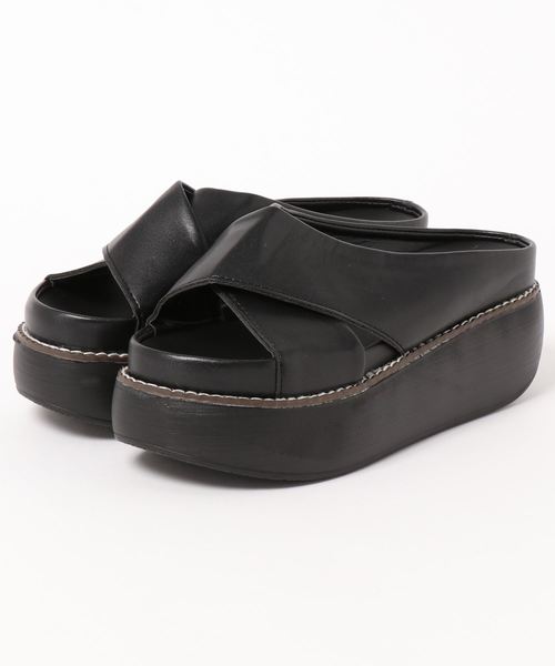 STYLEBLOCK(スタイルブロック)の「厚底クロスストラップウェッジソールサンダル(サンダル・レディース・グリーン/ブラウン/ブラック/レッド・38/42/43/35/39/36/37/40/41)」の7枚目の写真