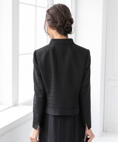 form forma(フォルムフォルマ)の「フリルカラージャケット&フレアワンピース ブラックフォーマルスーツ(スーツセット・レディース・ブラック・11号/9号/13号/15号)」の11枚目の写真