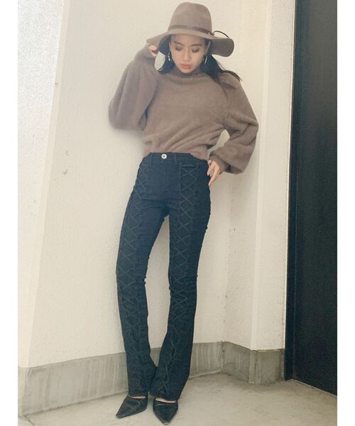 GYDA（ジェイダ）の「センターレースアップフレアパンツ（その他パンツ・レディース・ブラック/グレー・SMALL/MEDIUM/X-SMALL）」の8枚目の写真