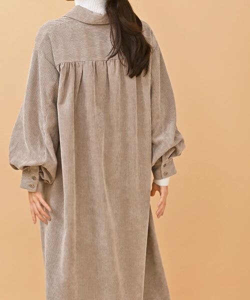 rps（アールピーエス）の「ＥＮコールバルーン袖シャツワンピース（シャツワンピース・レディース・ブラック/グレイッシュベージュ/アイボリー/ラベンダー/チャコールグレー・M/フリー）」の10枚目の写真