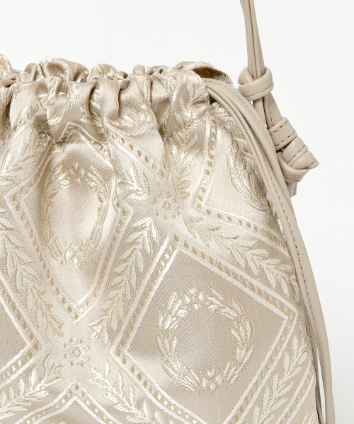 GLOBAL WORK（グローバルワーク）の「アソートシャイニー巾着/921827（ショルダーバッグ・レディース・アイボリー/ホワイト系その他/ブラック/ブルー・ONE SIZE）」の16枚目の写真