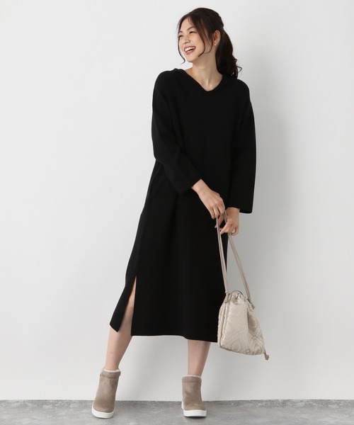 GLOBAL WORK（グローバルワーク）の「アソートシャイニー巾着/921827（ショルダーバッグ・レディース・アイボリー/ホワイト系その他/ブラック/ブルー・ONE SIZE）」の5枚目の写真