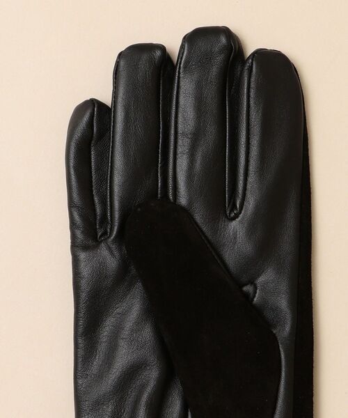 SHIPS(シップス)の「SHIPS: スマートフォン対応 スエード リブ スクリーンタッチ グローブ (手袋)(手袋・メンズ・ブラック/ブラウン・ONE SIZE)」の7枚目の写真