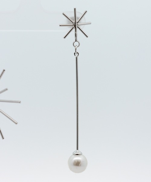 Three Four Time（ｽﾘｰﾌｫｰﾀｲﾑ）の「トゥインクルスターアシメピアス（ピアス（両耳用）・レディース・ゴールド/シルバー・FREE）」の7枚目の写真