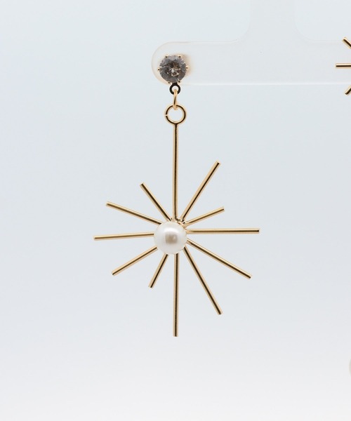 Three Four Time（ｽﾘｰﾌｫｰﾀｲﾑ）の「トゥインクルスターアシメピアス（ピアス（両耳用）・レディース・ゴールド/シルバー・FREE）」の10枚目の写真