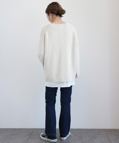 AMERICAN HOLIC（アメリカンホリック）の「深Vネックニットプルオーバー　＊●（ニット/セーター・レディース・ネイビー/ミント/オートミール/LT.Gray・MEDIUM/LARGE）」の7枚目の写真