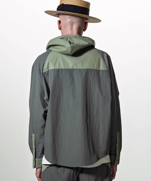 C DIEM(カルペディエム)の「C DIEM(カルペディエム)トランスフォームフーディーシャツ(その他アウター・メンズ・セージグリーン/ブラック・M/L/S)」の13枚目の写真