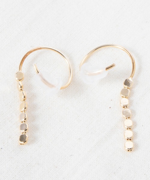mille blanc（ミルブラン）の「ニッケルフリー シングルダブルピアス（ピアス（両耳用）・レディース・ゴールド系その他/ゴールド系その他4/ゴールド/ゴールド系その他2/ゴールド系その他3・FREE）」の6枚目の写真