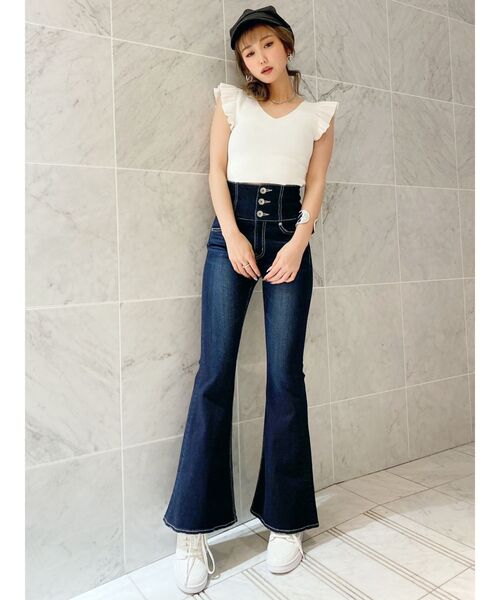GYDA（ジェイダ）の「フリルノースリーブニット TOPS（ニット