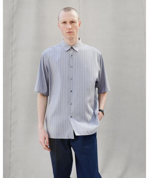 LOEFF（ロエフ）の「＜LOEFF（ロエフ）＞ SI ストライプ ショート  