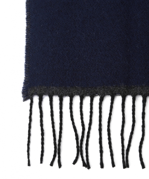 BEAUTY&YOUTH UNITED ARROWS（ビューティーアンドユースユナイテッドアローズ）の「MT アクリル ダブル フェイス マフラー ◆（マフラー・メンズ・ダークグレー/ネイビー・フリー）」の3枚目の写真