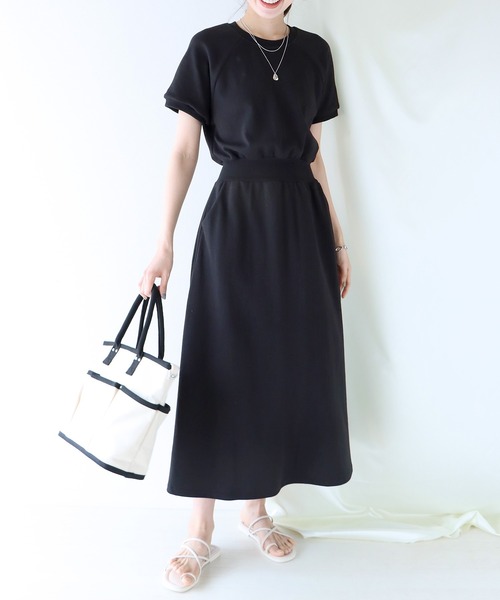 パフスリーブスウェットワンピース BLUEEAST（ブルーイースト）の「パフスリーブ半袖スウェット