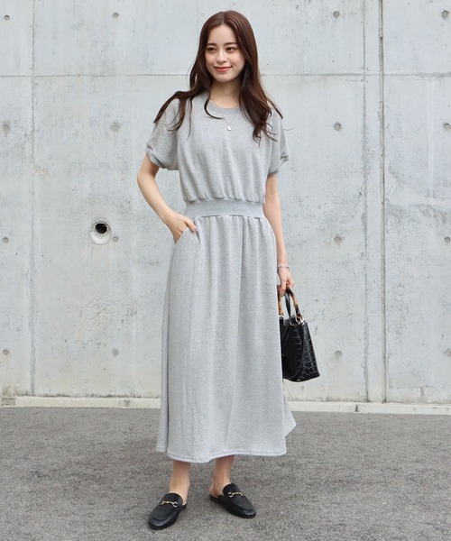 BLUEEAST（ブルーイースト）の「パフスリーブ半袖スウェットワンピース（ワンピース・レディース・ブラック/グレー/ピンク/ブルー/カーキ/ネイビー・MEDIUM）」の15枚目の写真