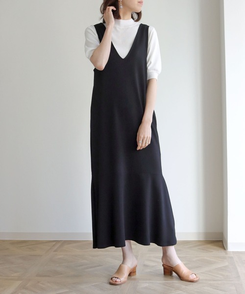 HER CLOSET（ハークローゼット）の「【cheriella】深Vネックカットソーマーメイドワンピース（ワンピース・レディース・ライトグレー/ブラック・M）」の4枚目の写真