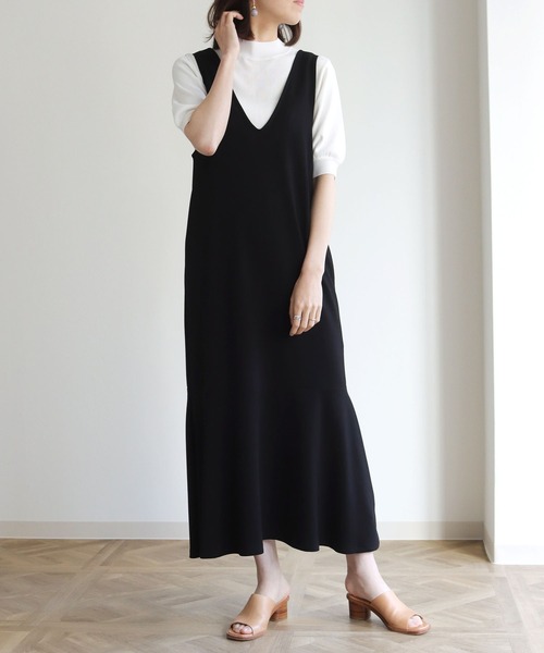 HER CLOSET（ハークローゼット）の「【cheriella】深Vネックカットソーマーメイドワンピース（ワンピース・レディース・ライトグレー/ブラック・M）」の16枚目の写真