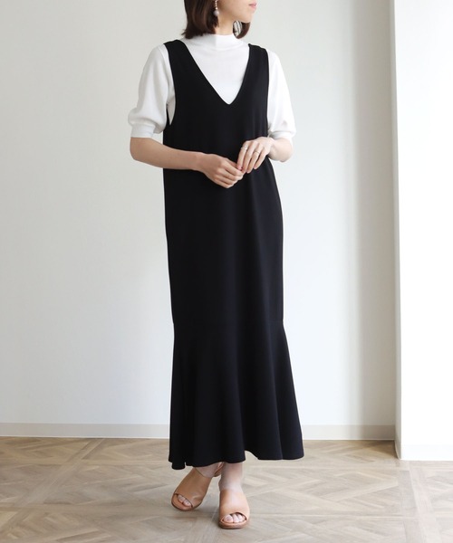 HER CLOSET（ハークローゼット）の「【cheriella】深Vネックカットソーマーメイドワンピース（ワンピース・レディース・ライトグレー/ブラック・M）」の17枚目の写真