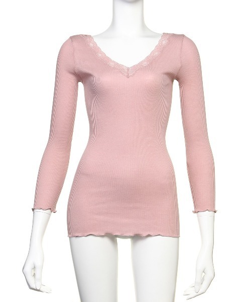 Chut！ INTIMATES（シュットインティメイツ）の「【綿70％ シルク30％】コットンシルク Vネック インナー (C165)（その他アンダーウェア/インナー・レディース・ライトベージュ/ピンクベージュ/モーブ系/カーキ/ダークブラウン/ブラック/チャコールグレー/ライトグレー/ライトブルーグレー/パープル・M/L）」の10枚目の写真