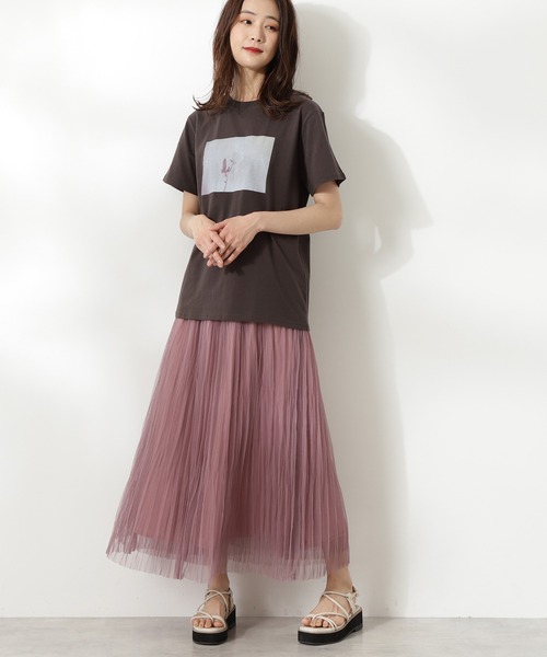 N.(N. Natural Beauty Basic)(エヌエヌナチュラルビューティーベーシック)の「◆フォトプリントTシャツ(Tシャツ/カットソー・レディース・オフホワイト/スミクロ・MEDIUM)」の4枚目の写真