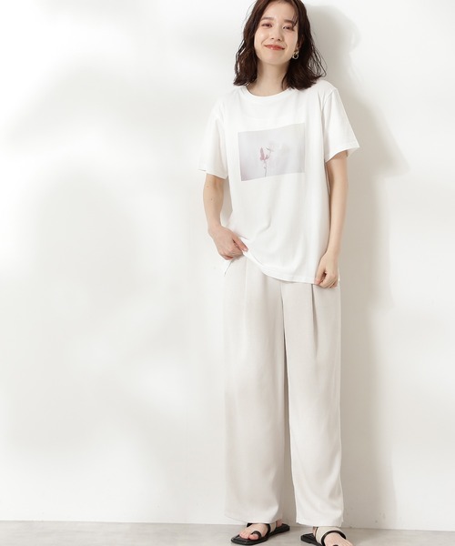 N.(N. Natural Beauty Basic)(エヌエヌナチュラルビューティーベーシック)の「◆フォトプリントTシャツ(Tシャツ/カットソー・レディース・オフホワイト/スミクロ・MEDIUM)」の5枚目の写真