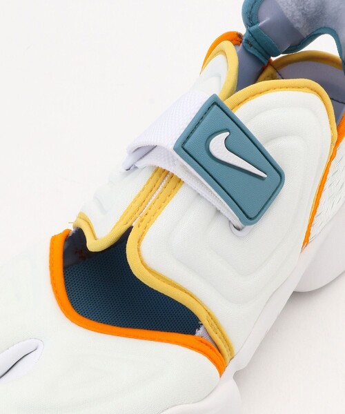 NIKE(ナイキ)の「NIKE/ナイキ Aqua Rift/アクアリフト(スニーカー・レディース・ベージュ/ホワイト・25.0cm/24.0cm/23.0cm)」の9枚目の写真