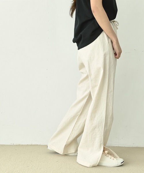 me+em select(ミームセレクト)の「コットンリネンスリットワイドパンツ(その他パンツ・レディース・ブラック/ブラウン/チャコールグレー/アイボリー・FREE)」の10枚目の写真