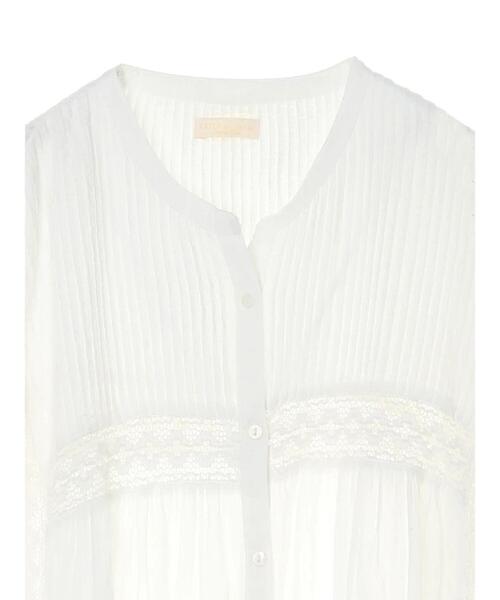 earth music&ecology（アースミュージックアンドエコロジー）の「ピンタックレースワンピース ＊（ワンピース・レディース・オフホワイト/サックスブルー/ベージュ/ブラック・FREE）」の11枚目の写真